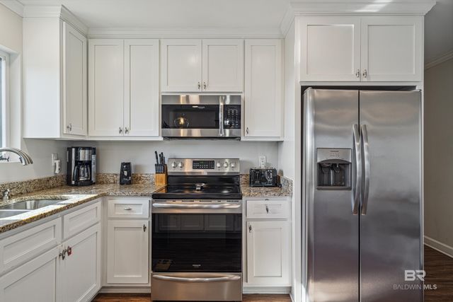 494 E 1st Avenue, Gulf Shores, AL 36542