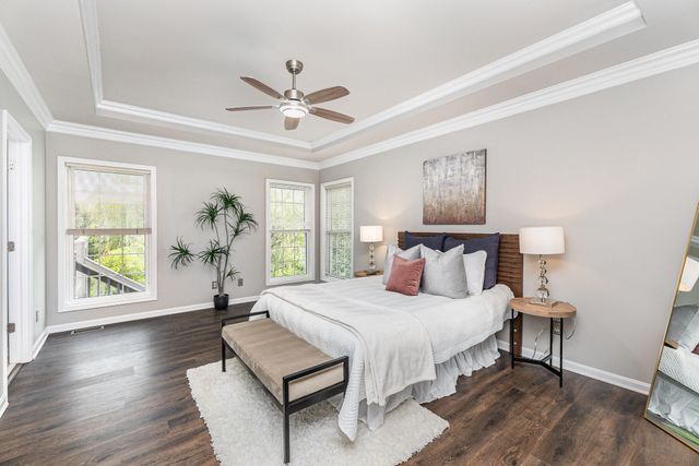 2600 Sunningdale Place E, La Grange, KY 40031