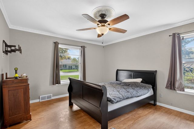 902 S Alamo Road, Rockwall, TX 75087