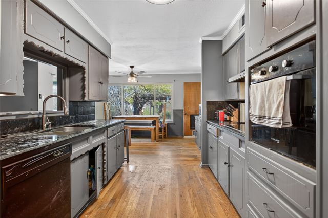 902 S Alamo Road, Rockwall, TX 75087