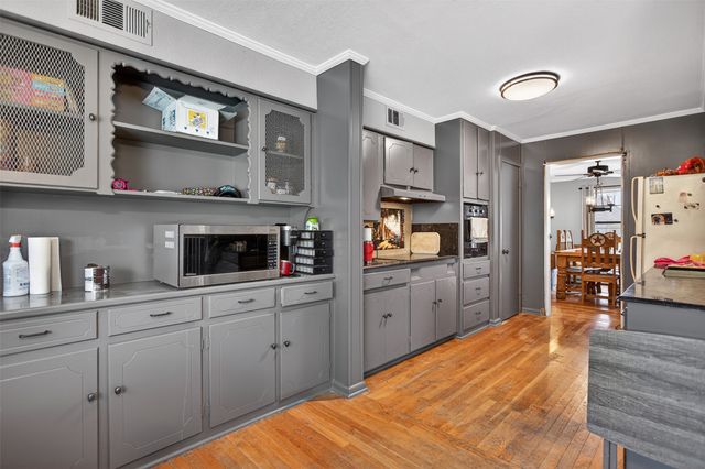 902 S Alamo Road, Rockwall, TX 75087