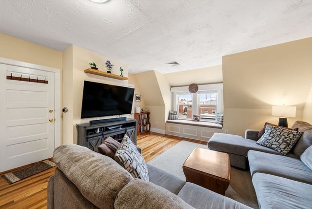 4 Alden St 3, Danvers, MA 01923