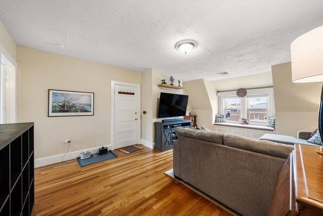 4 Alden St 3, Danvers, MA 01923