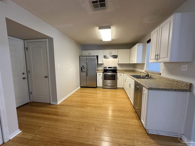 4675 Calle Ladera, Pensacola, FL 32514