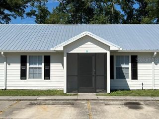 1439 N PARIS STREET, Bell, FL 32619
