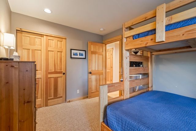 1885 Cinnamon Teal Drive, Redmond, OR 97756