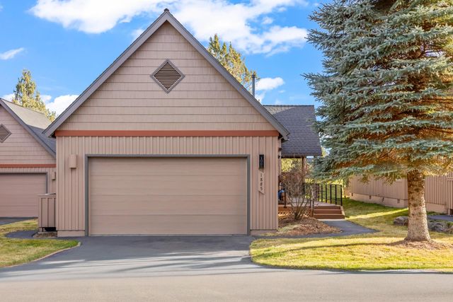 1885 Cinnamon Teal Drive, Redmond, OR 97756
