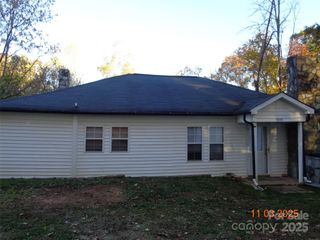 1412 Walt Arney Road, Lenoir, NC 28645