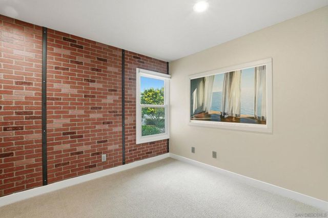 11390 Acrux, San Diego, CA 92126