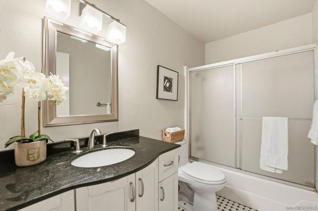 11390 Acrux, San Diego, CA 92126