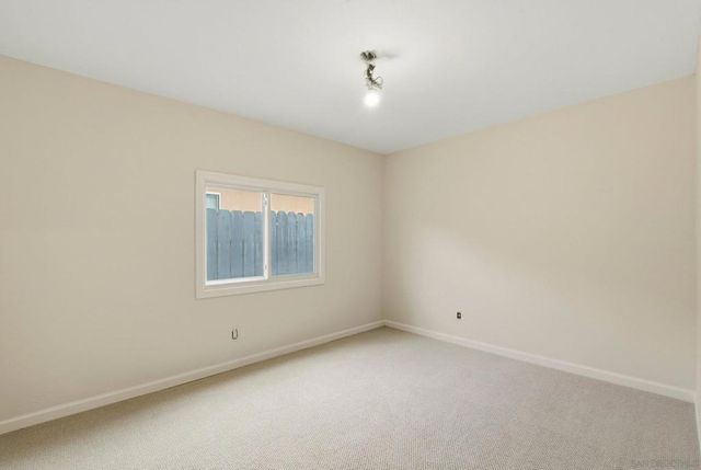 11390 Acrux, San Diego, CA 92126