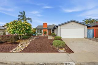 11390 Acrux, San Diego, CA 92126