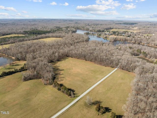 4 Deer Run Trail, Hillsborough, NC 27278