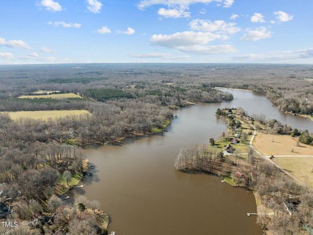 4 Deer Run Trail, Hillsborough, NC 27278