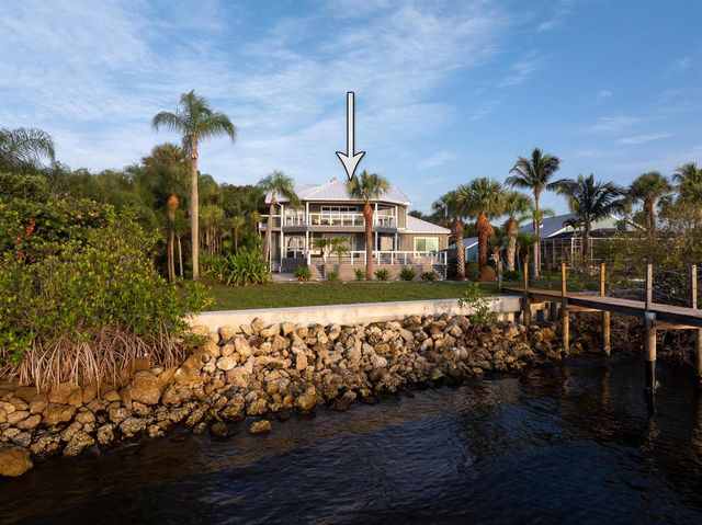 114 N SEWALLS POINT Road, Sewalls Point, FL 34996