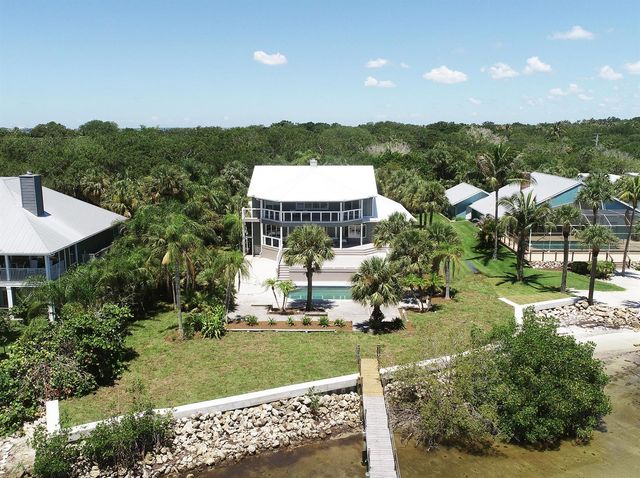 114 N SEWALLS POINT Road, Sewalls Point, FL 34996