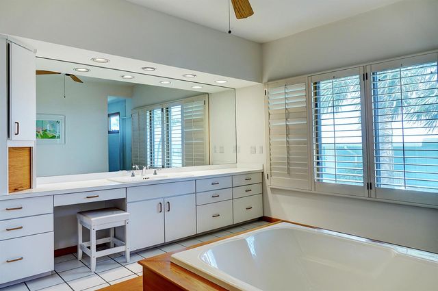 114 N SEWALLS POINT Road, Sewalls Point, FL 34996