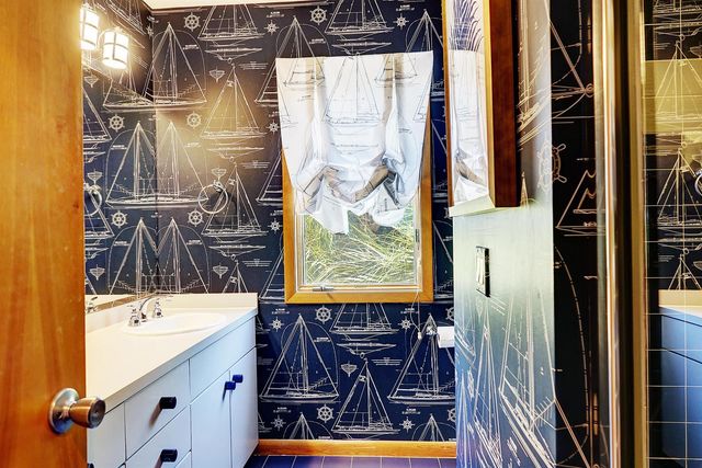 114 N SEWALLS POINT Road, Sewalls Point, FL 34996