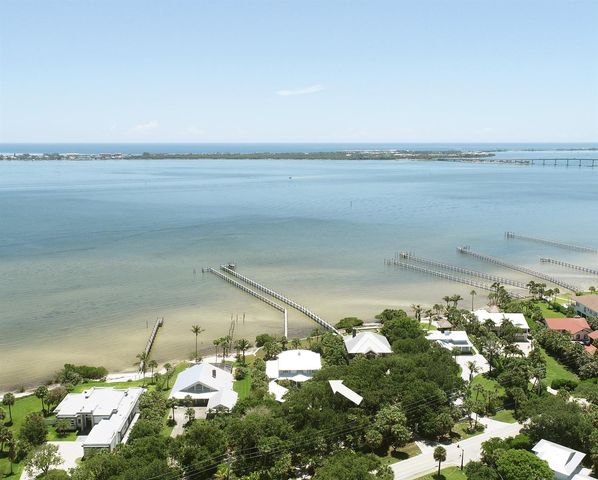 114 N SEWALLS POINT Road, Sewalls Point, FL 34996
