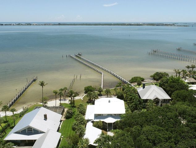 114 N SEWALLS POINT Road, Sewalls Point, FL 34996