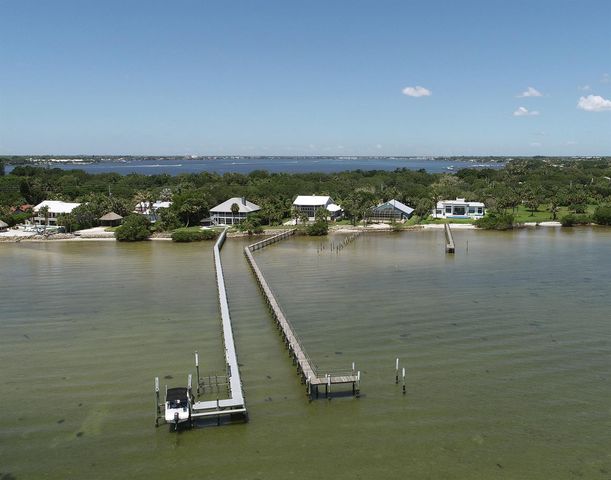 114 N SEWALLS POINT Road, Sewalls Point, FL 34996