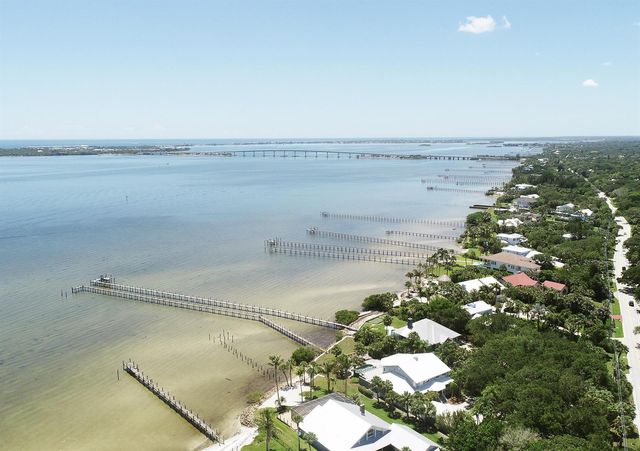 114 N SEWALLS POINT Road, Sewalls Point, FL 34996