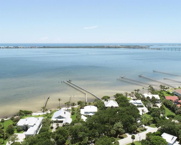 114 N SEWALLS POINT Road, Sewalls Point, FL 34996