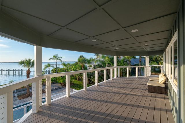 114 N SEWALLS POINT Road, Sewalls Point, FL 34996