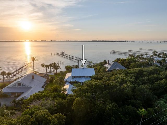 114 N SEWALLS POINT Road, Sewalls Point, FL 34996