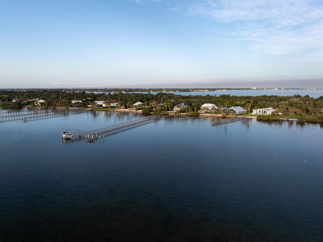 114 N SEWALLS POINT Road, Sewalls Point, FL 34996