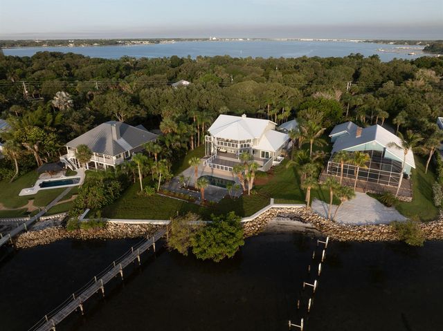 114 N SEWALLS POINT Road, Sewalls Point, FL 34996