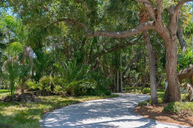114 N SEWALLS POINT Road, Sewalls Point, FL 34996