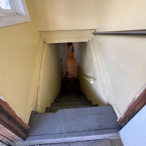 9 Emerson Ave, Jersey City, NJ 07306