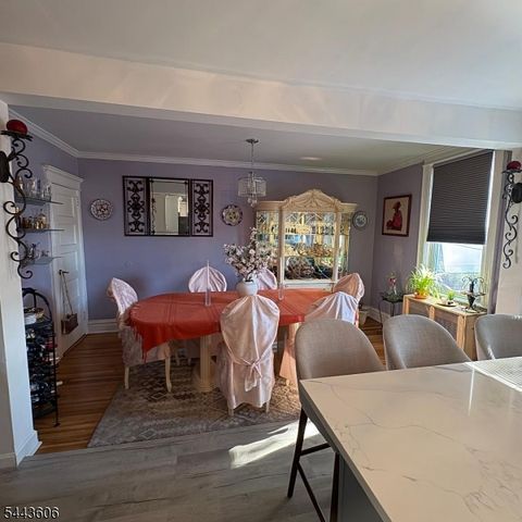 9 Emerson Ave, Jersey City, NJ 07306