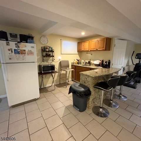 9 Emerson Ave, Jersey City, NJ 07306
