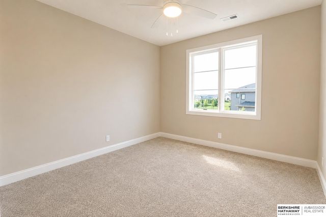 20505 Jeannie Lane, Gretna, NE 68028