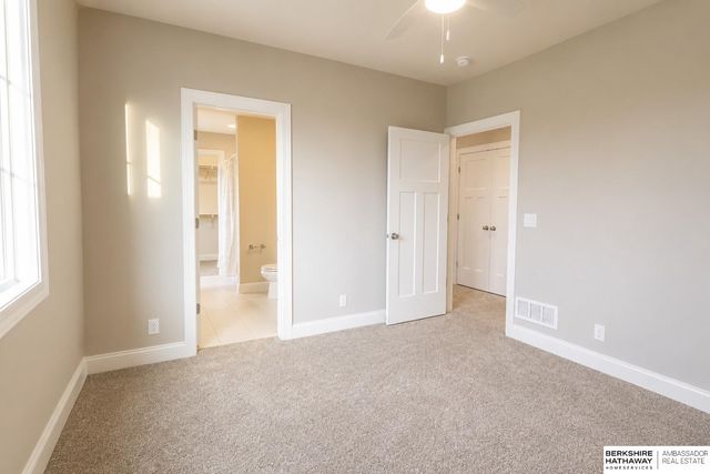 20505 Jeannie Lane, Gretna, NE 68028