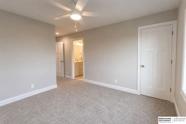 20505 Jeannie Lane, Gretna, NE 68028