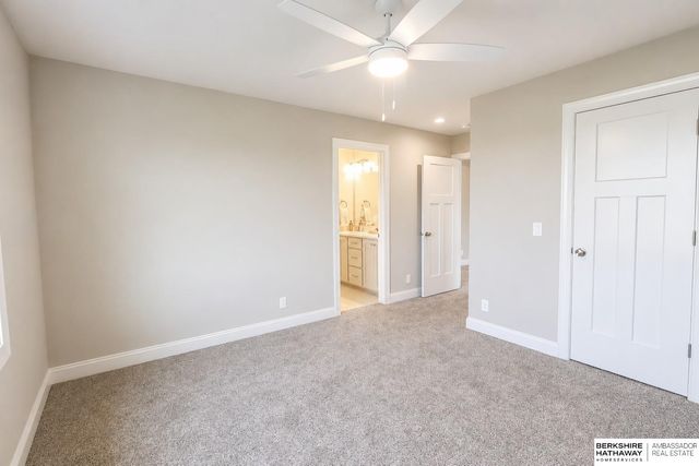 20505 Jeannie Lane, Gretna, NE 68028