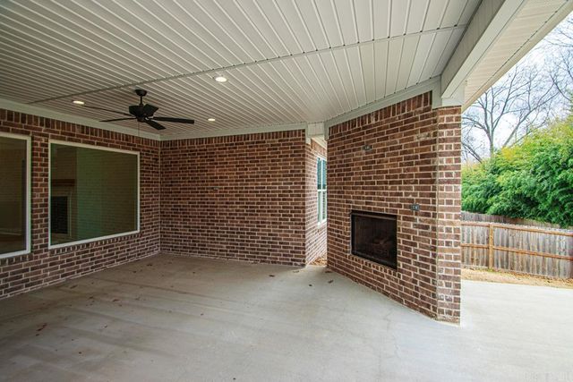110 Harmony Village Drive, Haskell, AR 72015