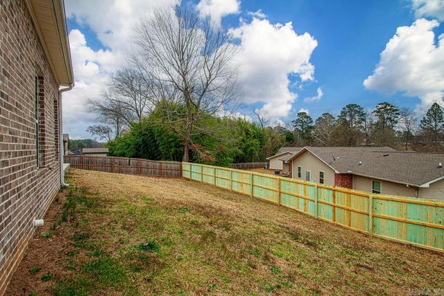 110 Harmony Village Drive, Haskell, AR 72015