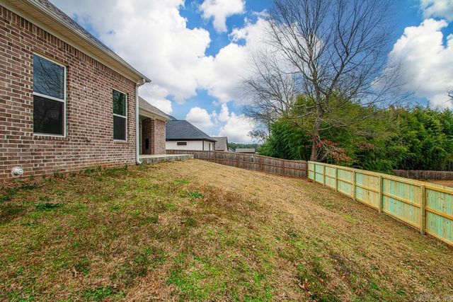 110 Harmony Village Drive, Haskell, AR 72015