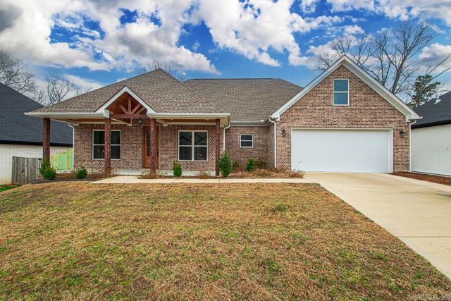110 Harmony Village Drive, Haskell, AR 72015