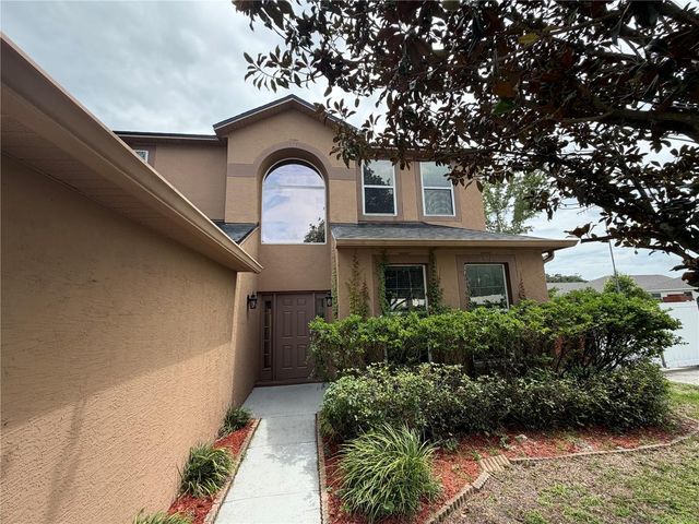 568 DOMINISH ESTATES DRIVE, Apopka, FL 32712