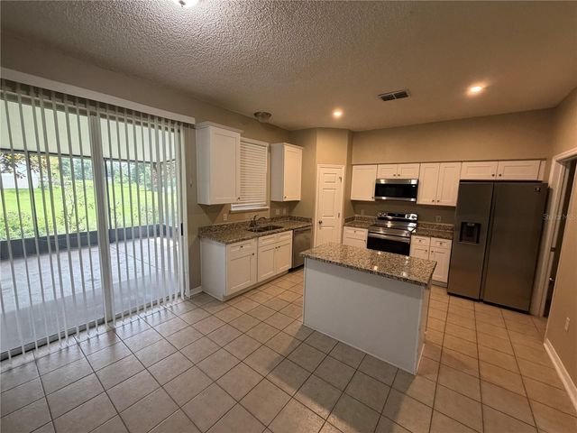 568 DOMINISH ESTATES DRIVE, Apopka, FL 32712