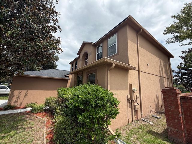 568 DOMINISH ESTATES DRIVE, Apopka, FL 32712