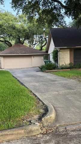 7634 Glen Vista Street, Houston, TX 77061
