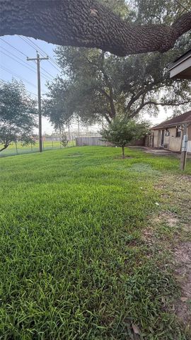 7634 Glen Vista Street, Houston, TX 77061