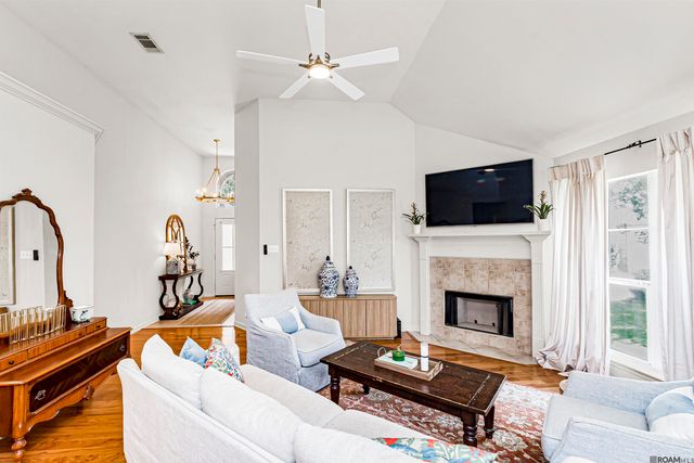 18328 Three Bars Dr, Baton Rouge, LA 70817