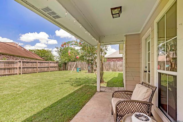 18328 Three Bars Dr, Baton Rouge, LA 70817